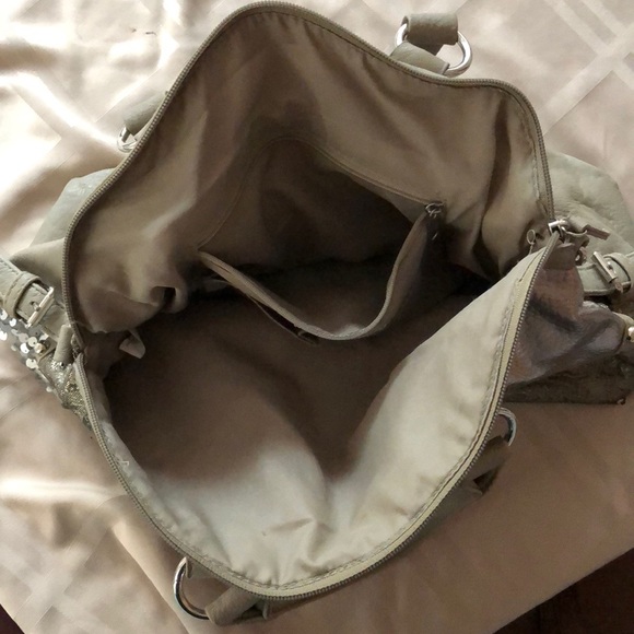 Handbag - Picture 3 of 4